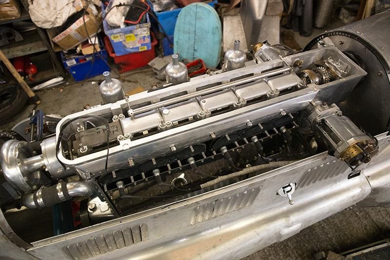 Vintage Car Restoration - Vintage Barnato Hassan Bentley engine
