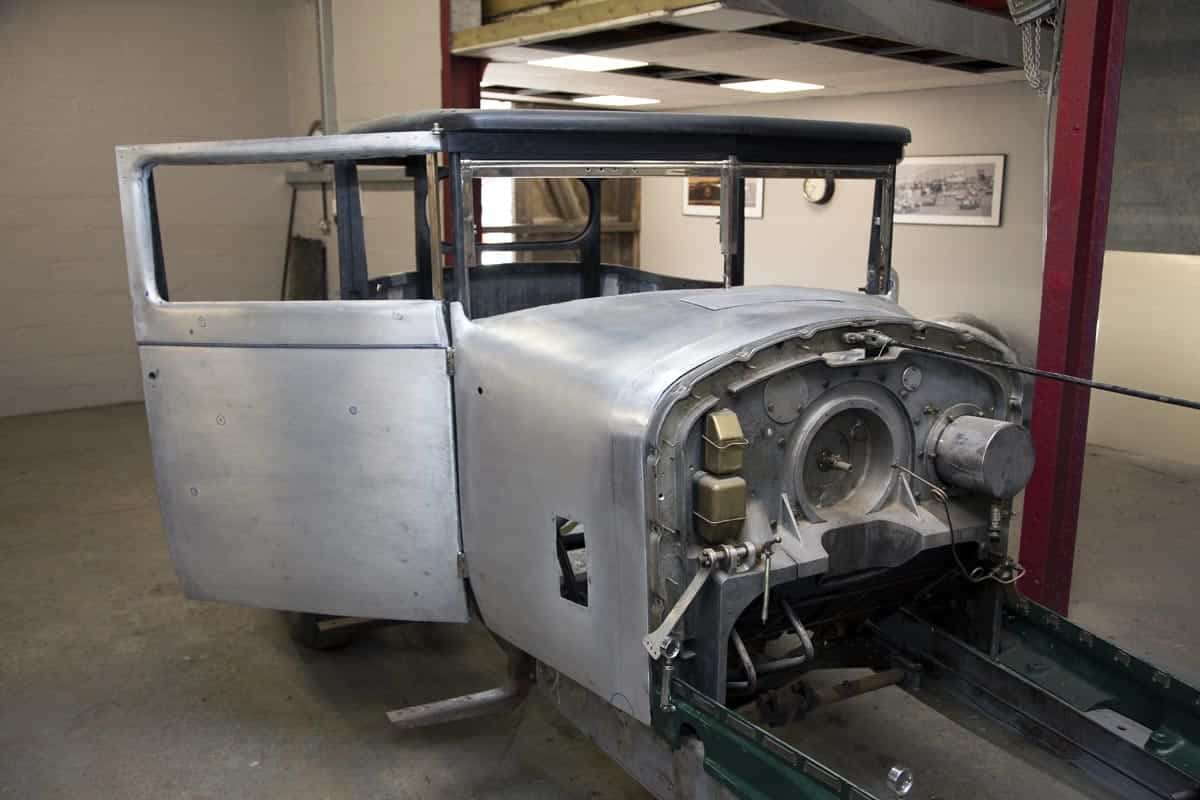 Vintage Bentley Mid restoration